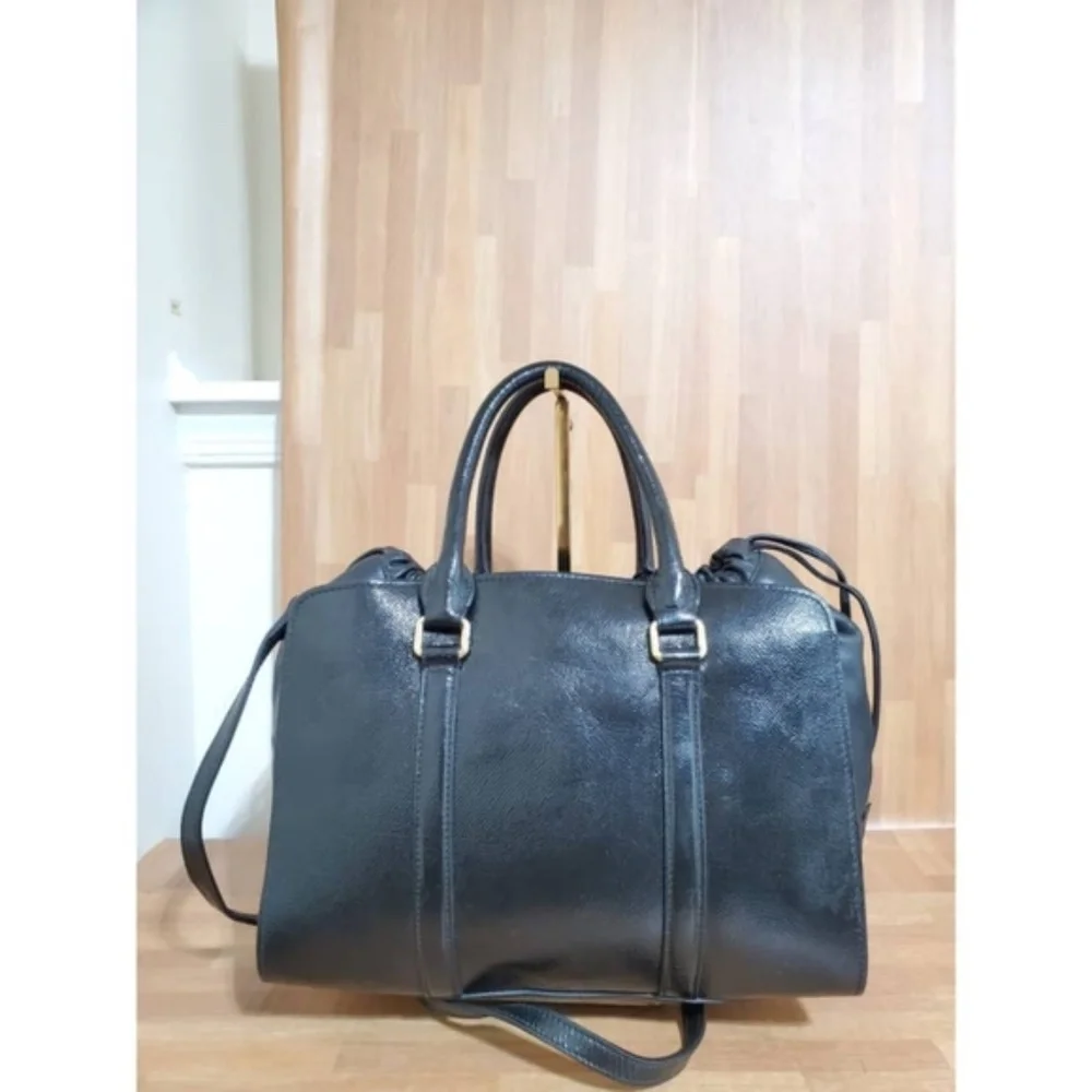 Authentic Burberry Dinton Convertible Satchel Patent Medium